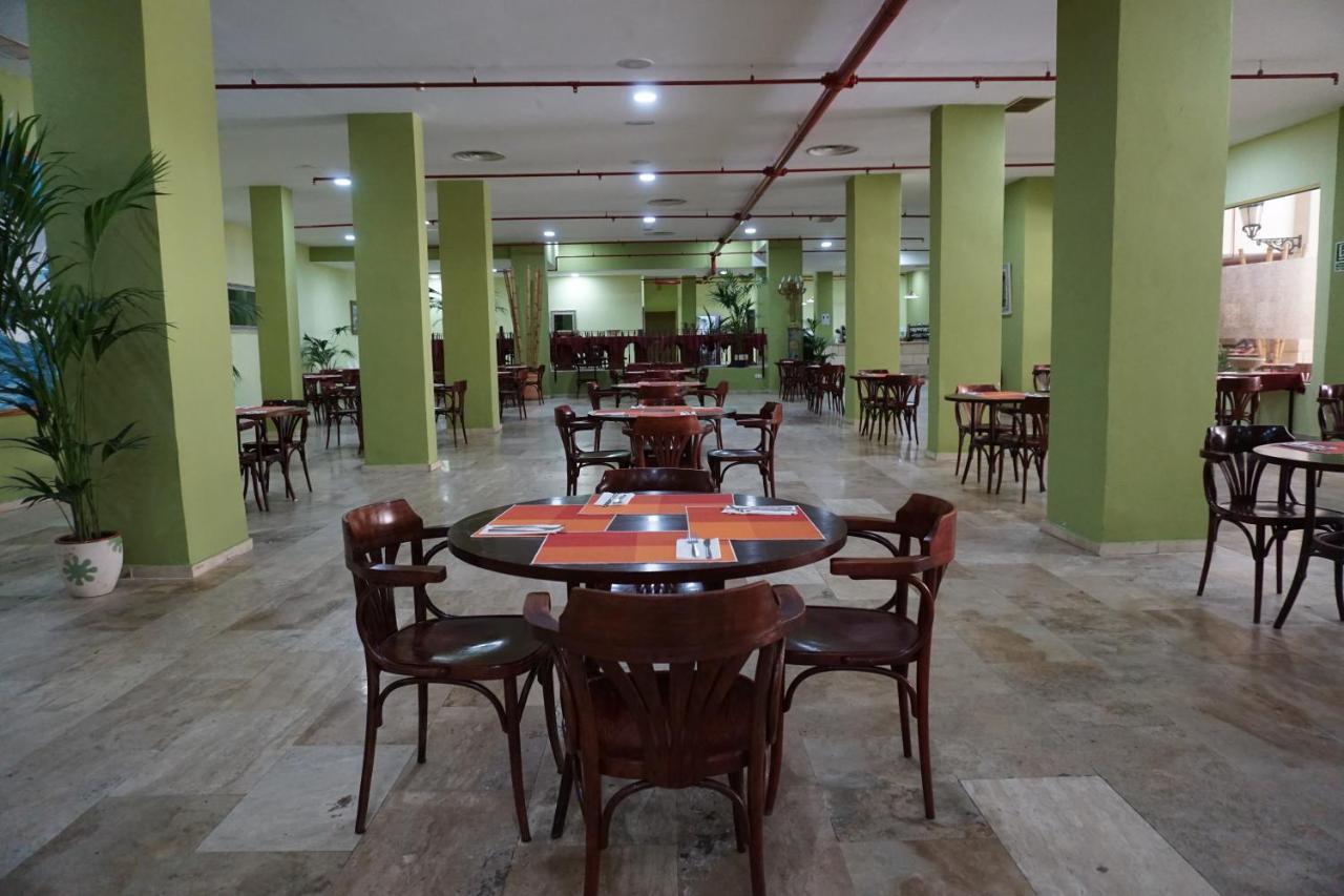Apartamentos Piramides Плая де лас Америкас Екстериор снимка
