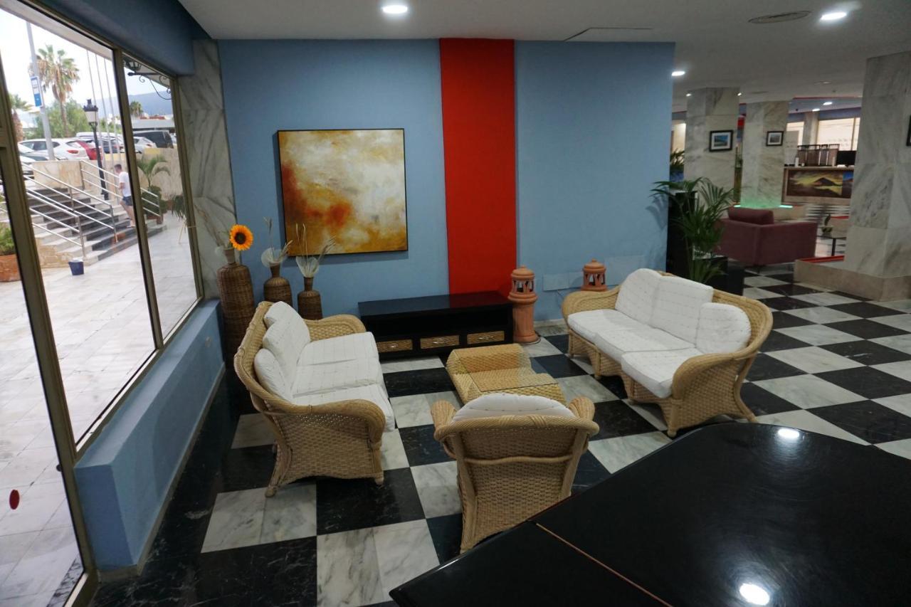 Apartamentos Piramides Плая де лас Америкас Екстериор снимка